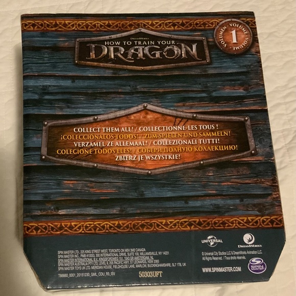How to train your dragon book of dragons display box - Picture 3 of 6
